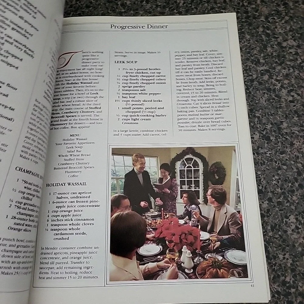 Beautiful Holiday Ideas  Christmas Crafts & Cooking  Vintage 1980 Paperback AVON